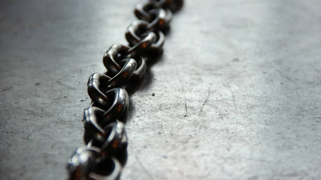 Hitno upozorenje: 40 istraživača iz OpenAI, DeepMind i Meta – Chain-of-Thought (CoT) prijeti da izgubi transparentnost i sigurnost AI