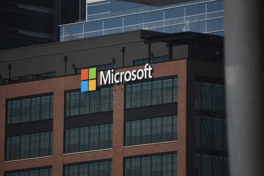 Microsoft u krizi: Masovna otpuštanja, ogromna AI ulaganja i Satya Nadella pod pritiskom