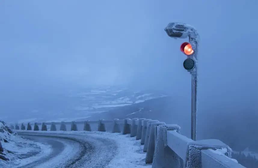 Ogromne gužve na granicama BiH: Duge kolone na graničnim prelazima i radovi na autocesti A-1 i magistrali